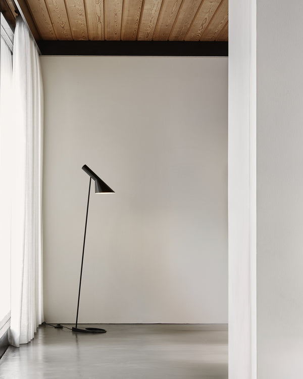 AJ - Floor Lamp